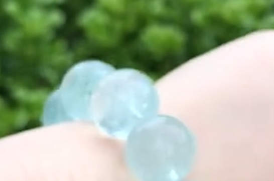 手镯到底戴左手还是右手？珠子的数量讲究吗？
