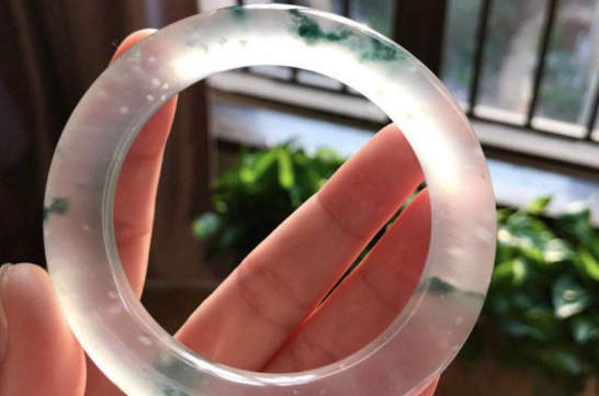 紫苏木手镯的功效和作用