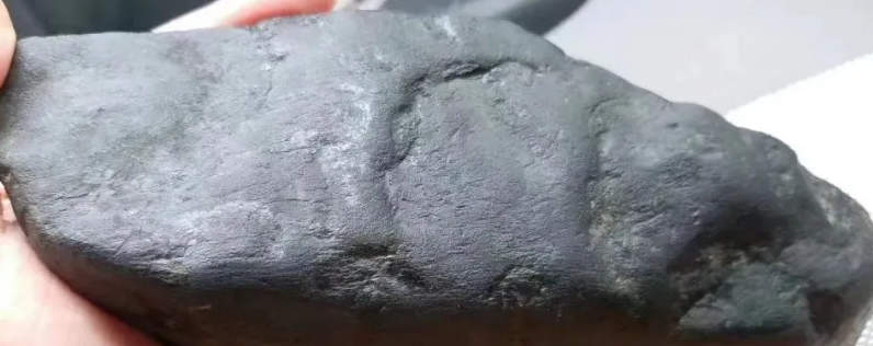 如何打结手镯的结尾？