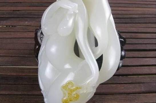 和田玉盘久了有变化吗？