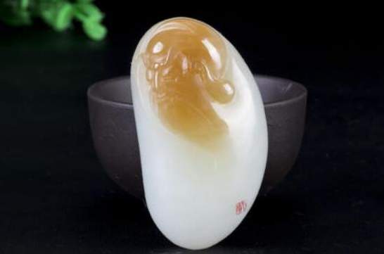 和田玉的形成