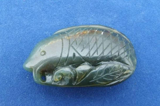 青玉可以上色吗？
