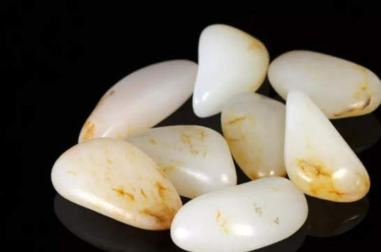 朱砂能戴在脖子上吗？