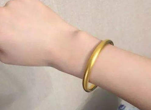 戒指怎么编红绳？