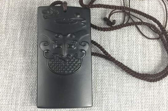 戴戒指的意思